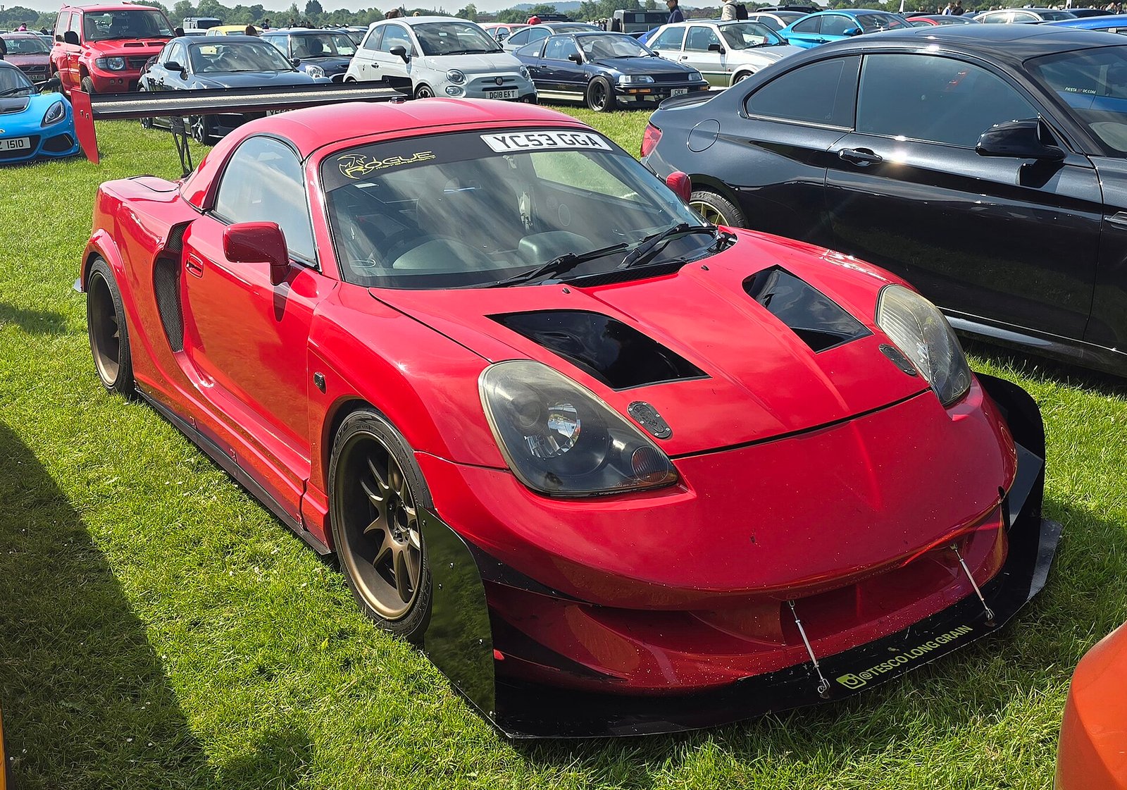 Toyota MR2 Roadster Mk3 ZZW30 — mid-engined JDM sports car under £10,000 UK